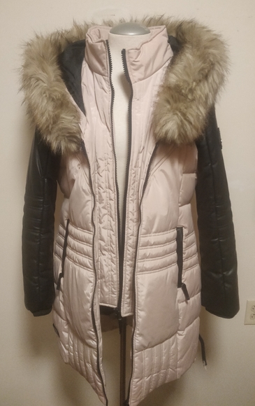 Oxygen Collection Parka - Picture 2 of 8